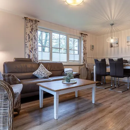 Huus Avelia Eg Apartamento Böhl